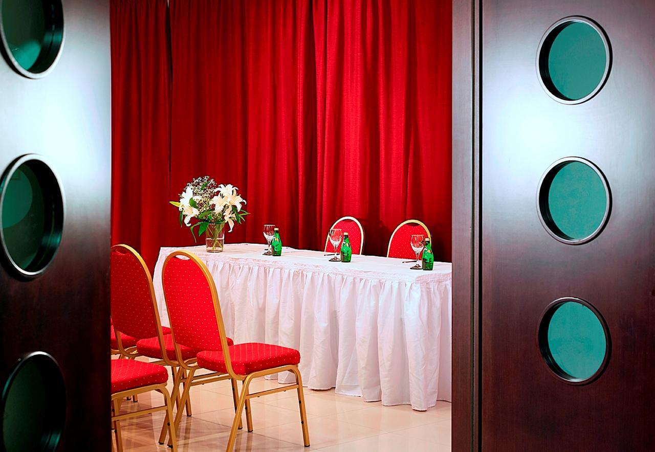 Orfeas Land Hotel Kormíszta Kültér fotó